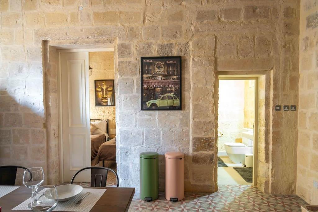 Chic, Stylish & Spacious Flat In Central Valletta Zewnętrze zdjęcie