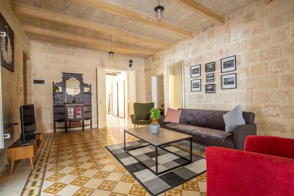 Chic, Stylish & Spacious Flat In Central Valletta Zewnętrze zdjęcie