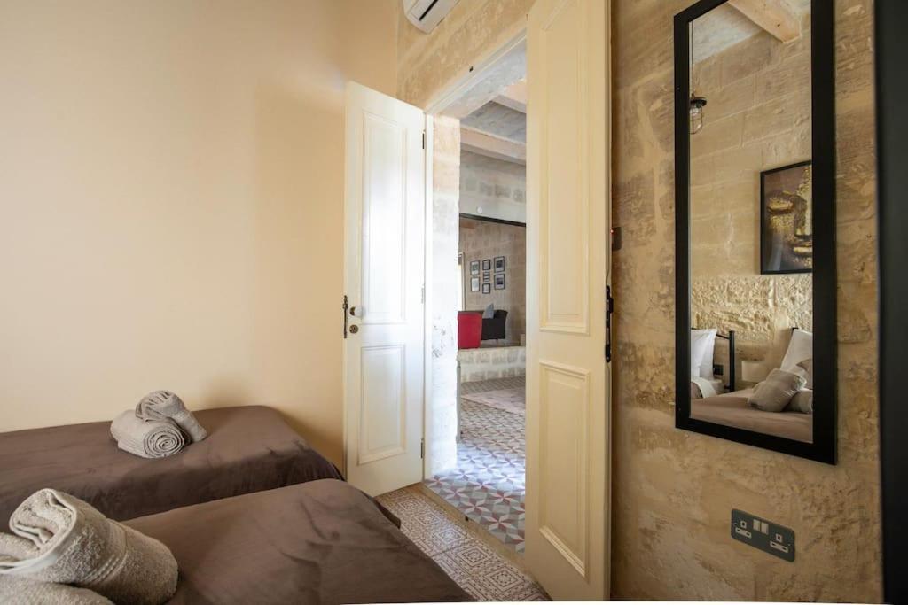 Chic, Stylish & Spacious Flat In Central Valletta Zewnętrze zdjęcie