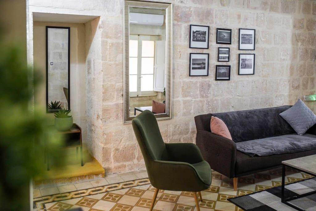 Chic, Stylish & Spacious Flat In Central Valletta Zewnętrze zdjęcie