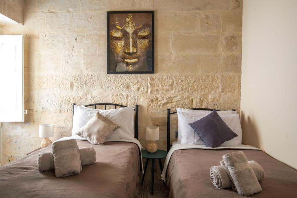 Chic, Stylish & Spacious Flat In Central Valletta Zewnętrze zdjęcie