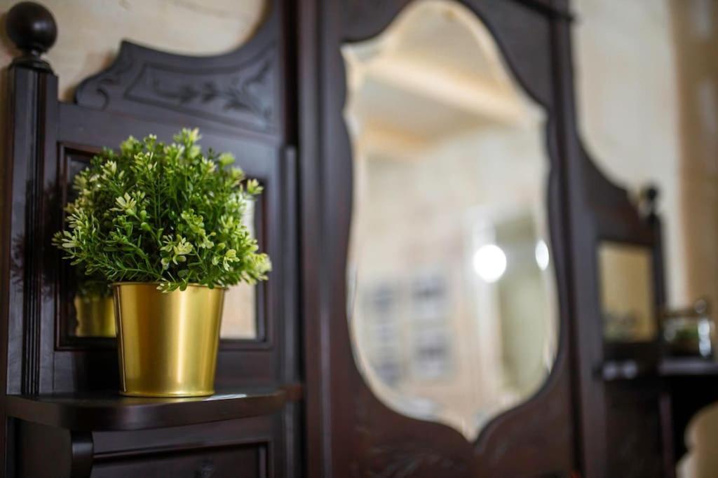 Chic, Stylish & Spacious Flat In Central Valletta Zewnętrze zdjęcie